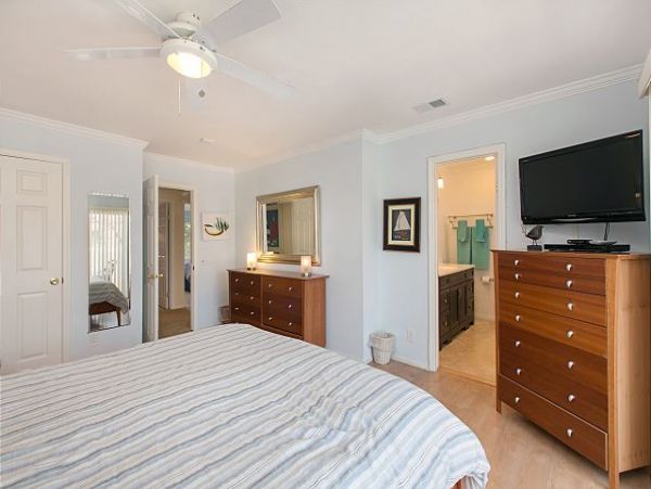 San Diego Beach Communities North Home 998332