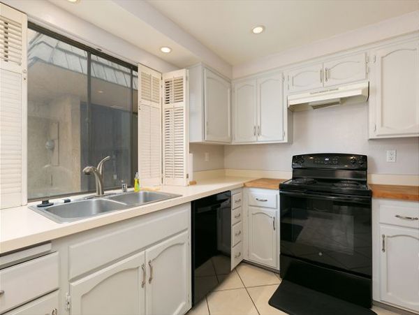 San Diego Beach Communities North Home 998333