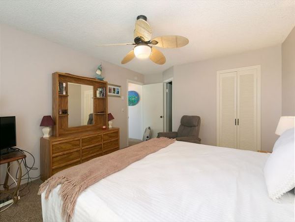 San Diego Beach Communities North Home 998333