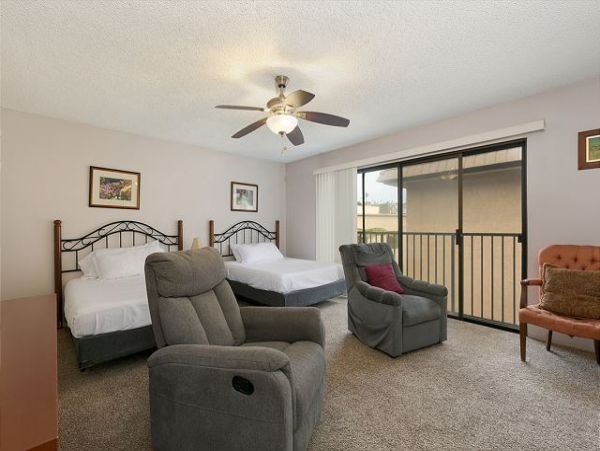 San Diego Beach Communities North Home 998333