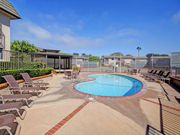 San Diego Beach Communities North Home 998333