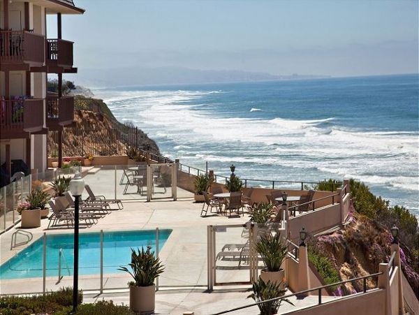 Ocean View Three Bedroom Vacation Condo in Solana Beach