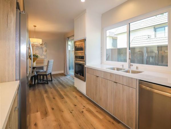 San Diego Beach Communities North Condo 998336