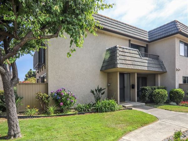 San Diego Beach Communities North Condo 998336