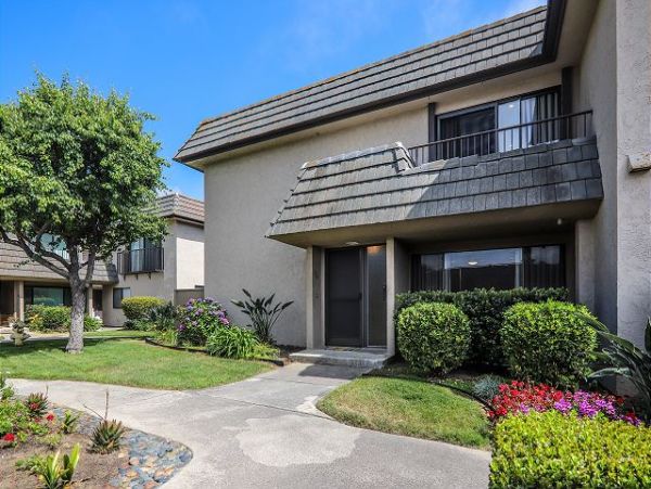 San Diego Beach Communities North Condo 998336