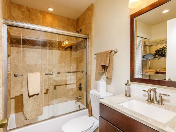 San Diego Beach Communities North Home 998337