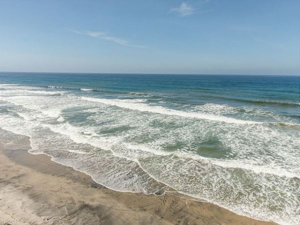 San Diego Beach Communities North Home 998337