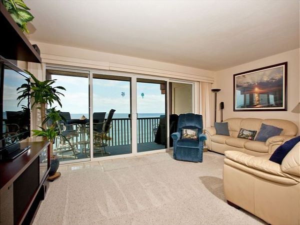 San Diego Beach Communities North Home 998339