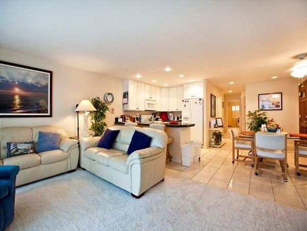 San Diego Beach Communities North Home 998339