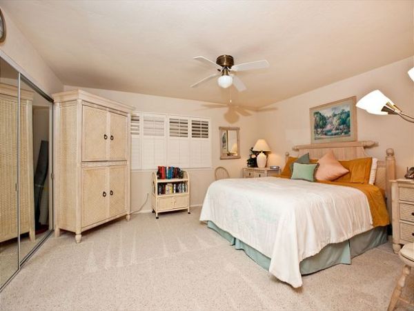 San Diego Beach Communities North Home 998339