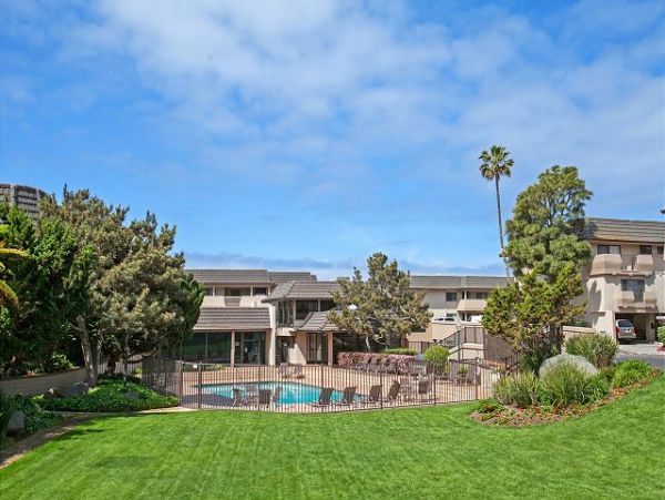 San Diego Beach Communities North Home 998339