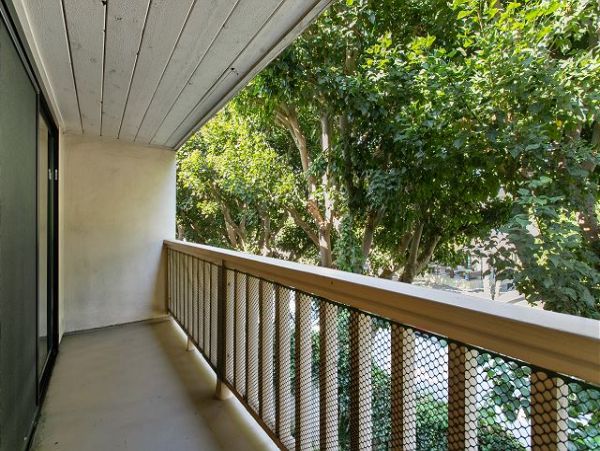 San Diego Beach Communities North Condo 998340