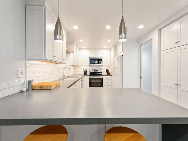 San Diego Beach Communities North Condo 998340