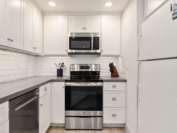 San Diego Beach Communities North Condo 998340