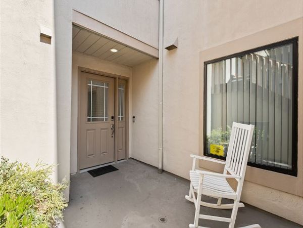 San Diego Beach Communities North Condo 998340