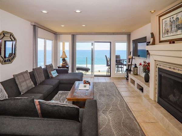 San Diego Beach Communities North Home 998341