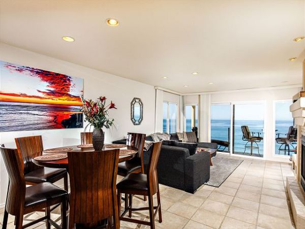 San Diego Beach Communities North Home 998341