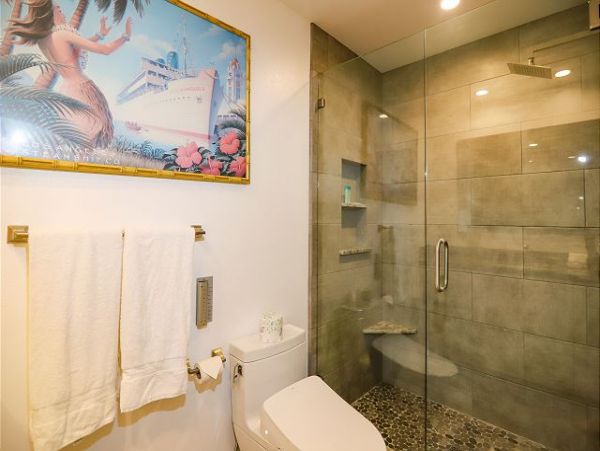 San Diego Beach Communities North Home 998341