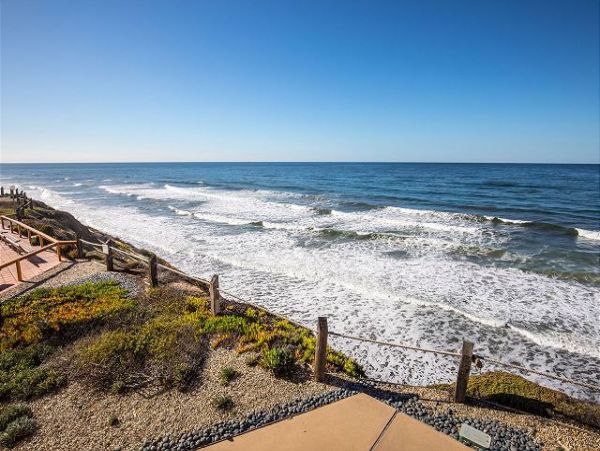 San Diego Beach Communities North Home 998341