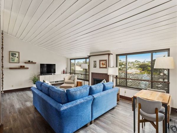 San Diego Beach Communities North Home 998343