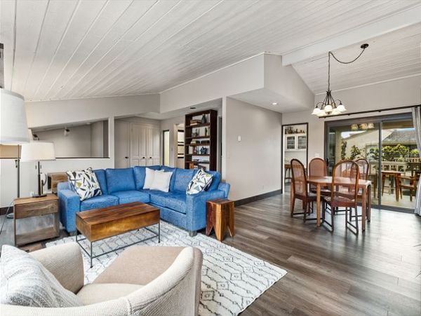 San Diego Beach Communities North Home 998343