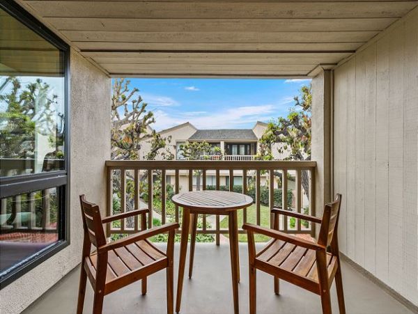 San Diego Beach Communities North Home 998343