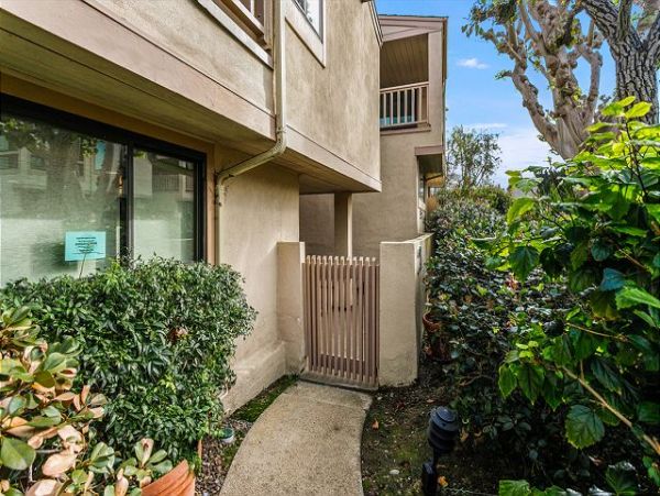San Diego Beach Communities North Home 998343