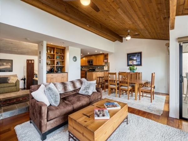 San Diego Beach Communities North Home 998344