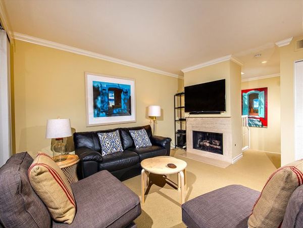 San Diego Beach Communities North Home 998345