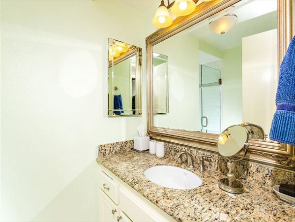 San Diego Beach Communities North Home 998345