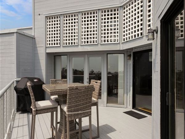 San Diego Beach Communities North Home 998348