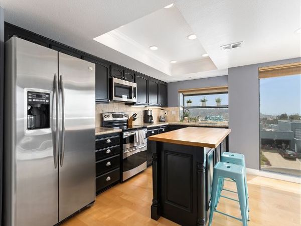 San Diego Beach Communities North Home 998348
