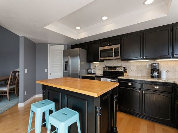 San Diego Beach Communities North Home 998348