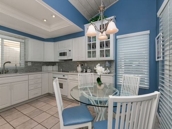 San Diego Beach Communities North Home 998350