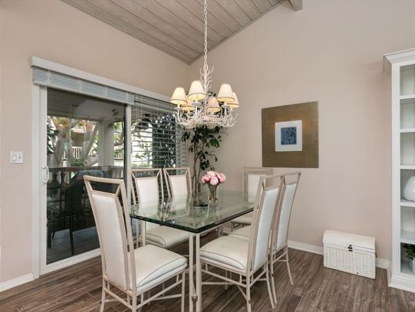 San Diego Beach Communities North Home 998350