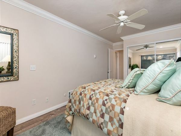 San Diego Beach Communities North Home 998350