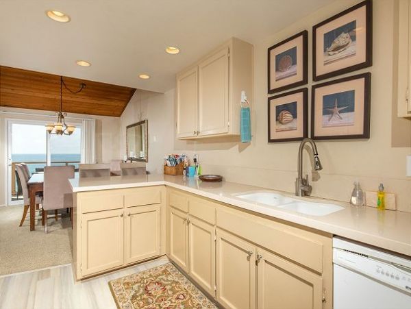 San Diego Beach Communities North Home 998351