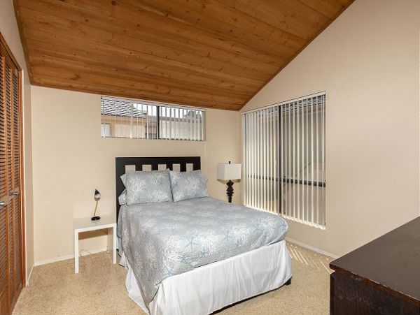 San Diego Beach Communities North Home 998351