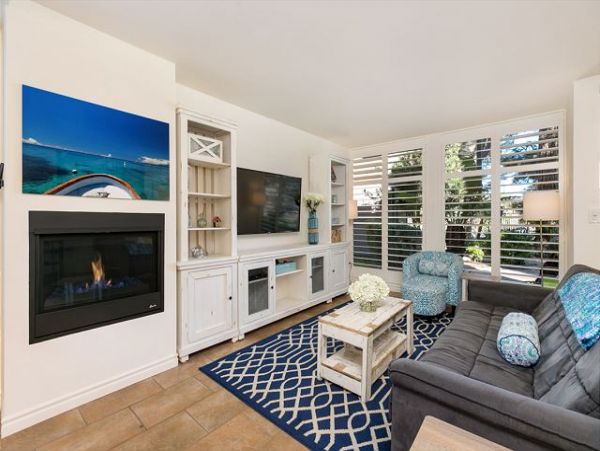 San Diego Beach Communities North Home 998352