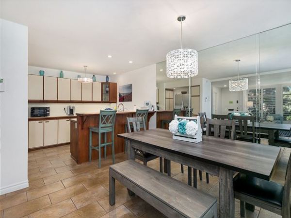 San Diego Beach Communities North Home 998352