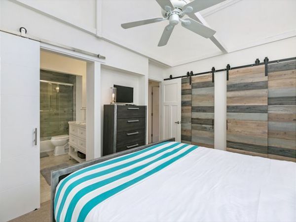 San Diego Beach Communities North Home 998352
