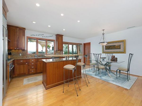 San Diego Beach Communities North Home 998354