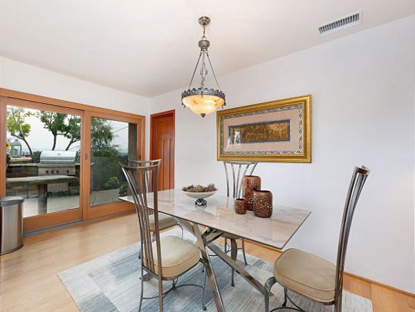 San Diego Beach Communities North Home 998354