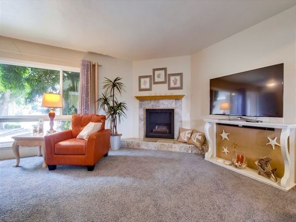 Three Bedroom Walk to Beach Vacation Rental in Solana Beach