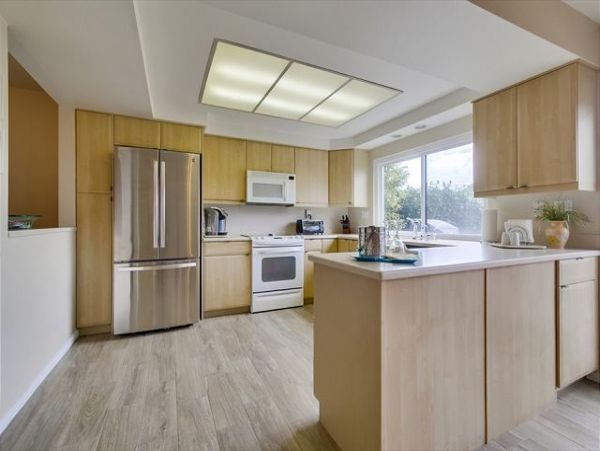 Three Bedroom Walk to Beach Vacation Rental in Solana Beach