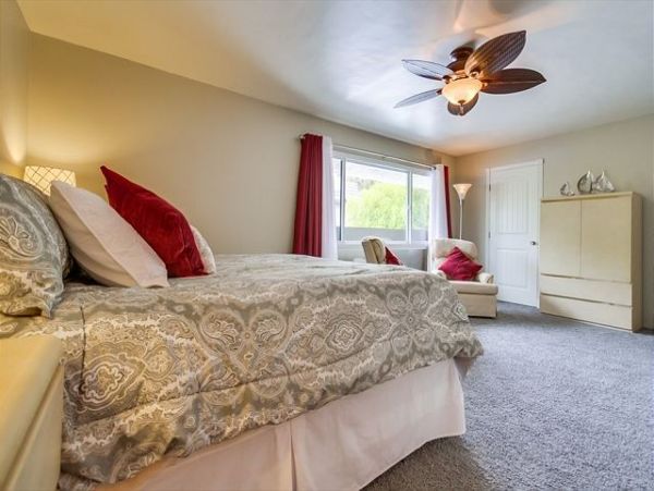 Three Bedroom Walk to Beach Vacation Rental in Solana Beach