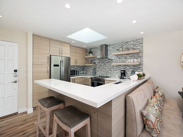 San Diego Beach Communities North Home 998356