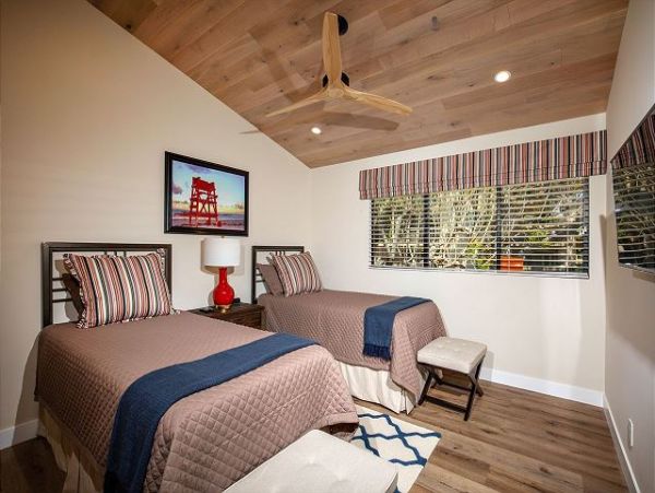 San Diego Beach Communities North Home 998356