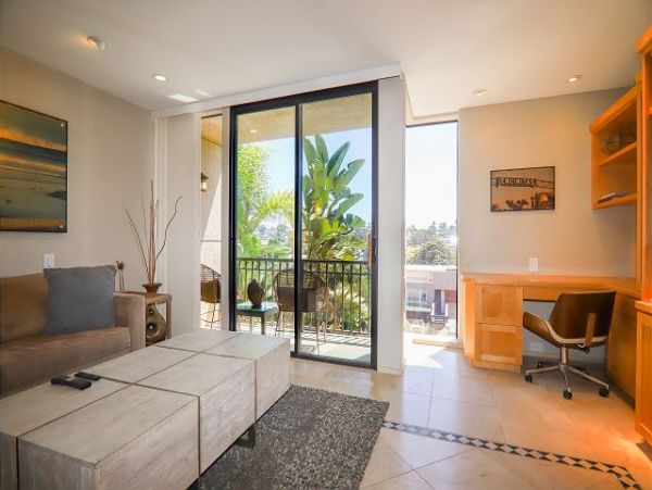 San Diego Beach Communities North Home 998357
