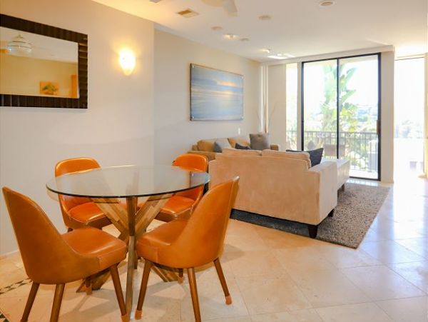 San Diego Beach Communities North Home 998357